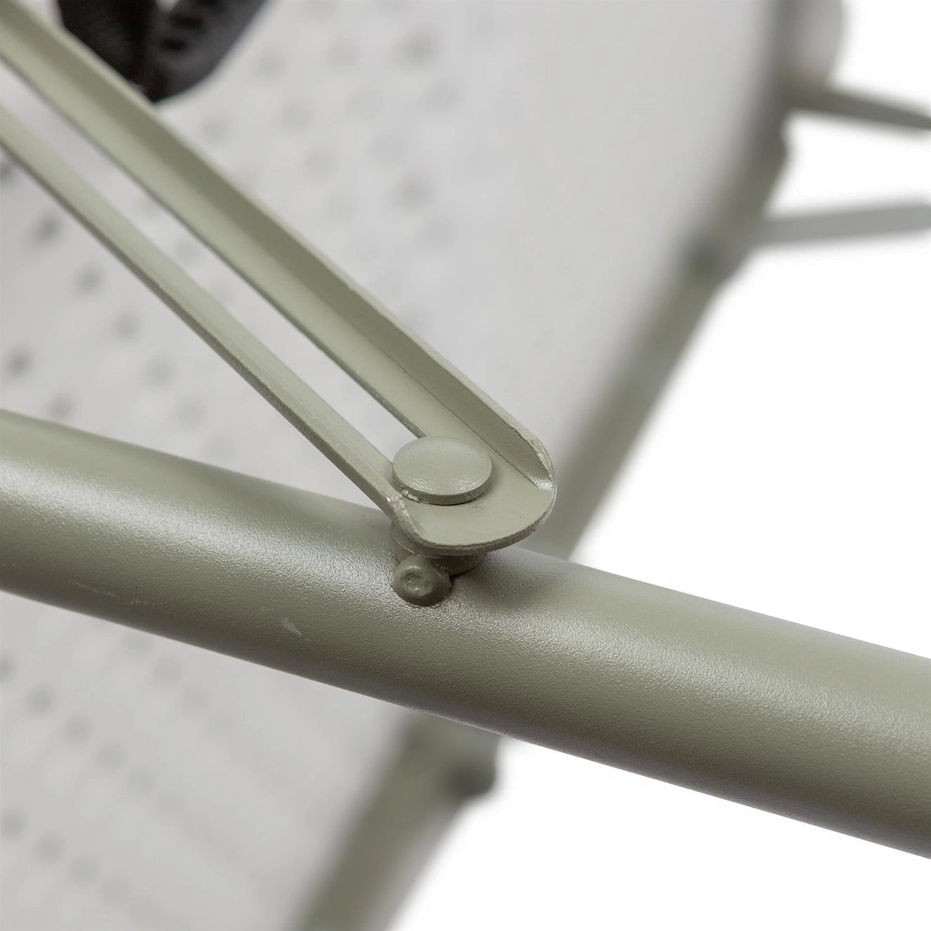 120cm (4ft) Height Adjustable Folding Trestle Table - By Harbour Housewares
