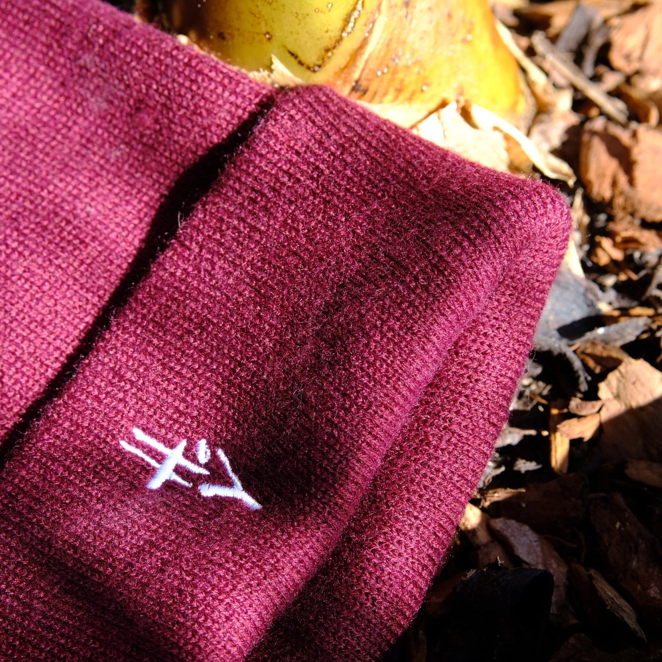 Hoy Balance Beanie - Burgundy