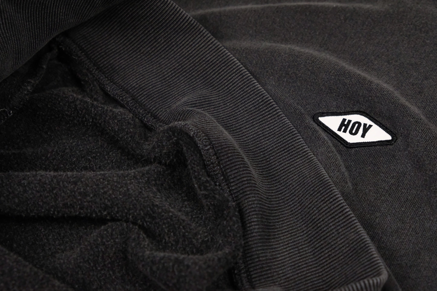 Pull bio Hoy Insignia - Noir délavé