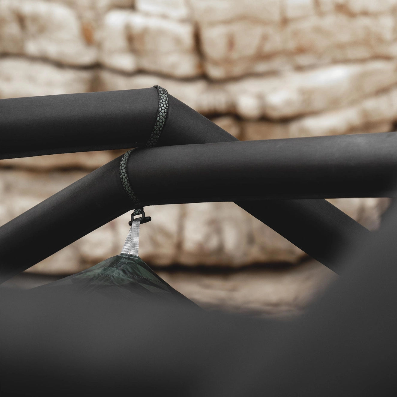 La Cave XL, tente camouflage du Caire