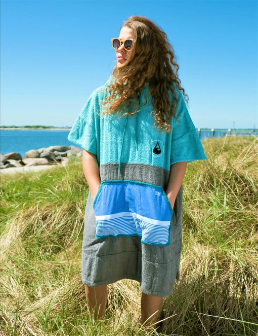 Wave-Hawaii Tres Unisex Poncho / Changing Robe